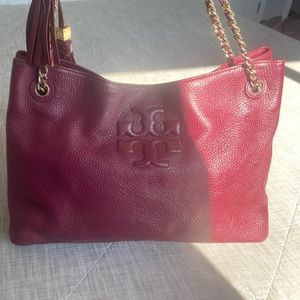 Tory Burch  Thea Chain Bag